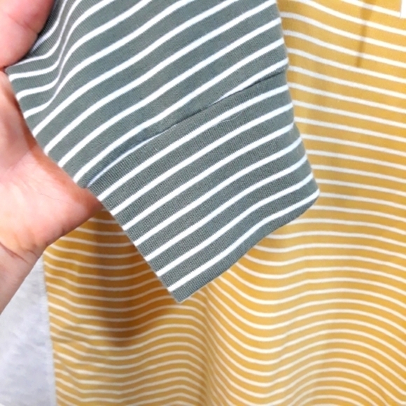 Tribal Striped Long-Sleeve Multicolor Cropped Hoddie Sweatershirt Size small … - Picture 5 of 12